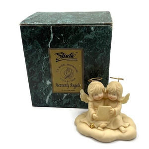 Angel Figurine vtg gift sculpture Studio Heavenly Melody of Love Tom Rubel 1994